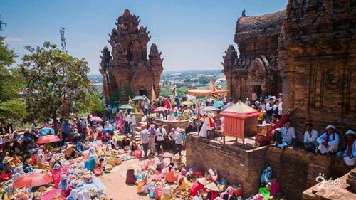Lễ hội dân gian đặc sắc của dân tộc Chăm ở Ninh Thuận