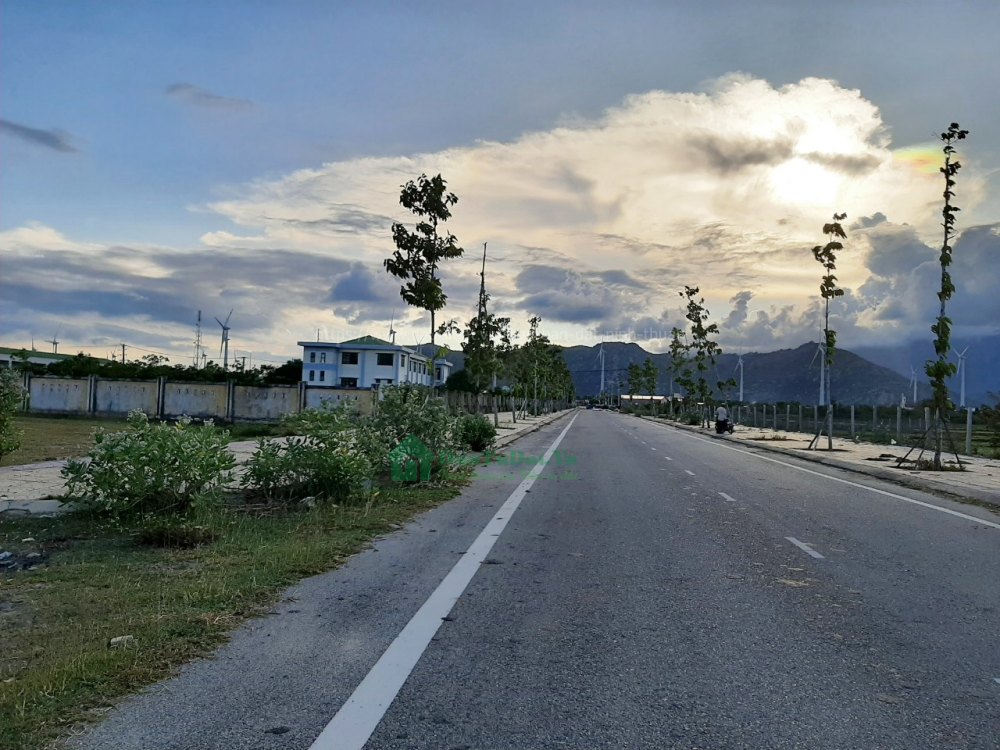  tái địn cư Lợi Hải, huyện Thuận Bắc