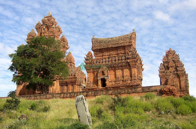 Tháp Poklong Garai Ninh Thuận