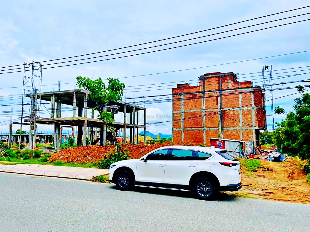 Chứng Khoán Lao Dốc Nhà Đầu Tư Chuyển Hướng Đầu Tư BĐS