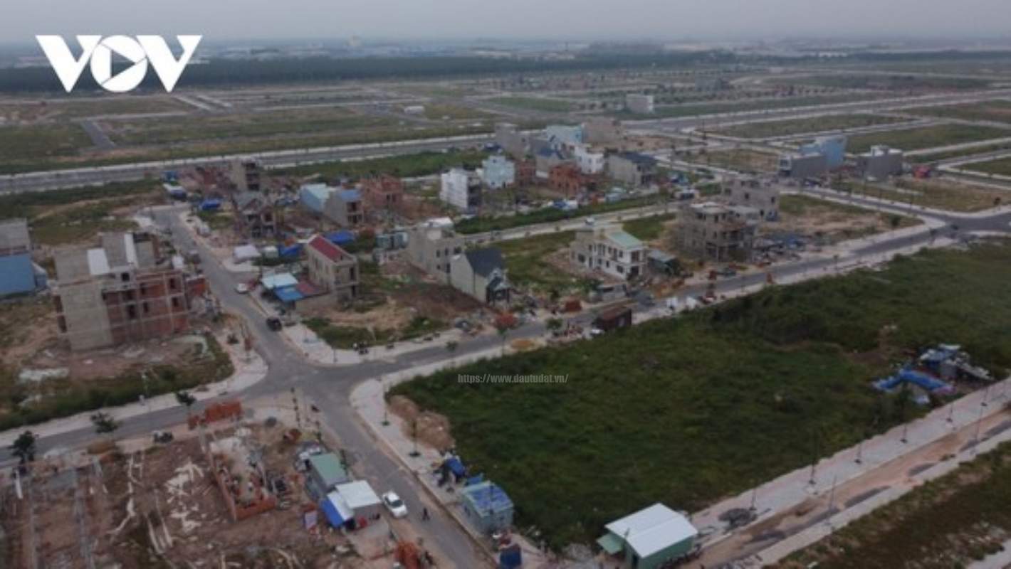Khu tái định cư sân bay Long Thành đang nhộn nhịp xây cất nhà
